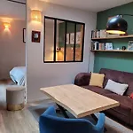 La Maisonnette Sous Le Cerisier Chalet Bergonne