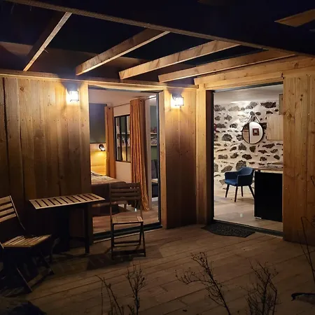 La Maisonnette Sous Le Cerisier Bergonne
